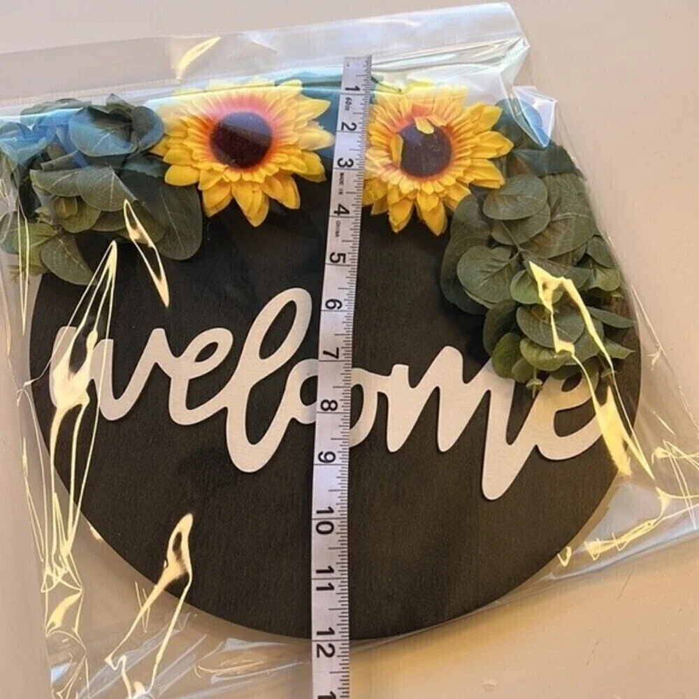 Welcome wood sigh Sunflower 12” diameters